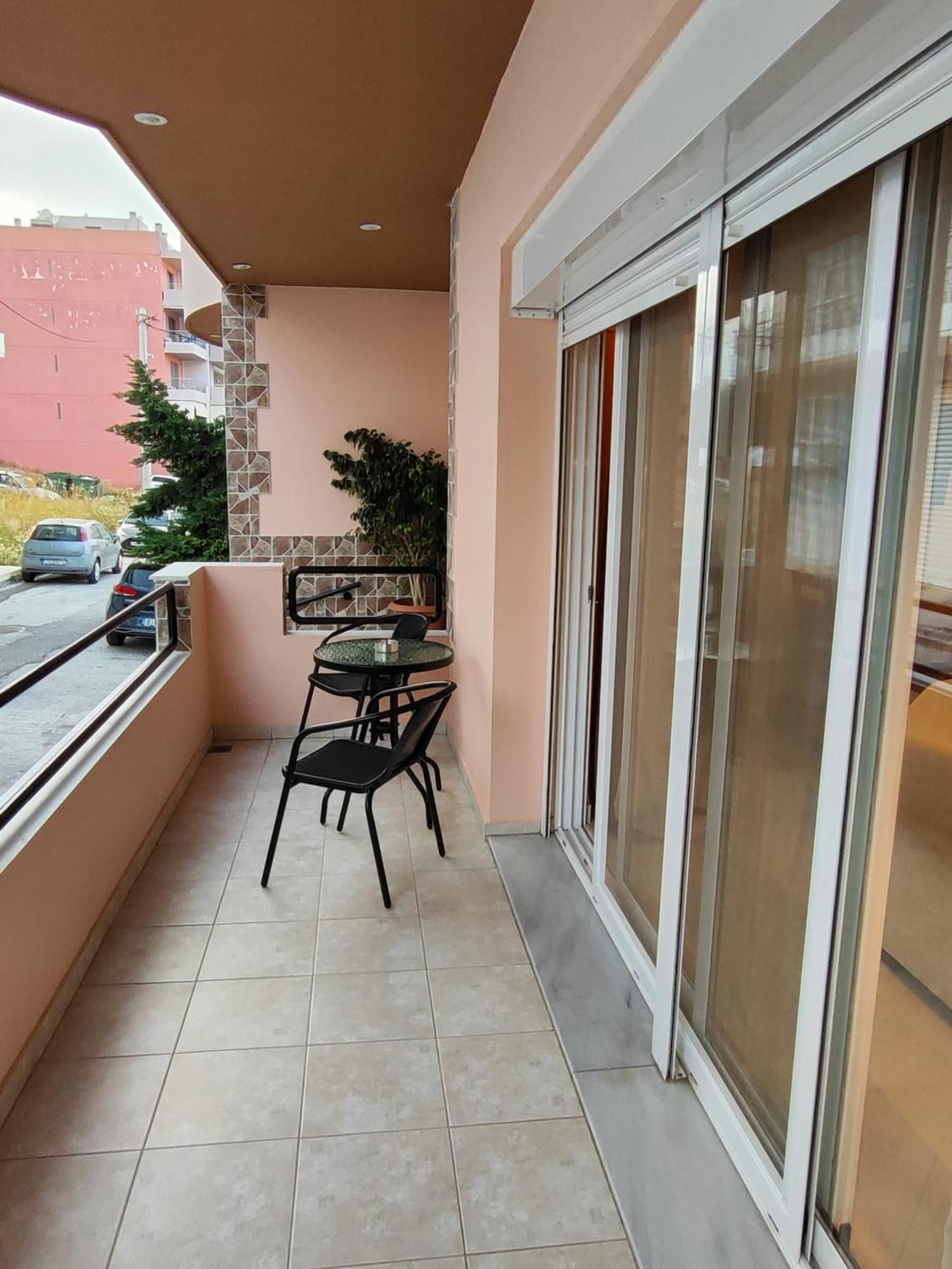 Klio'S Apartment Lávrion 외부 사진
